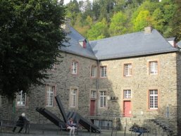 Aukloster Das Bild zeigt das Aukloster von außen.
